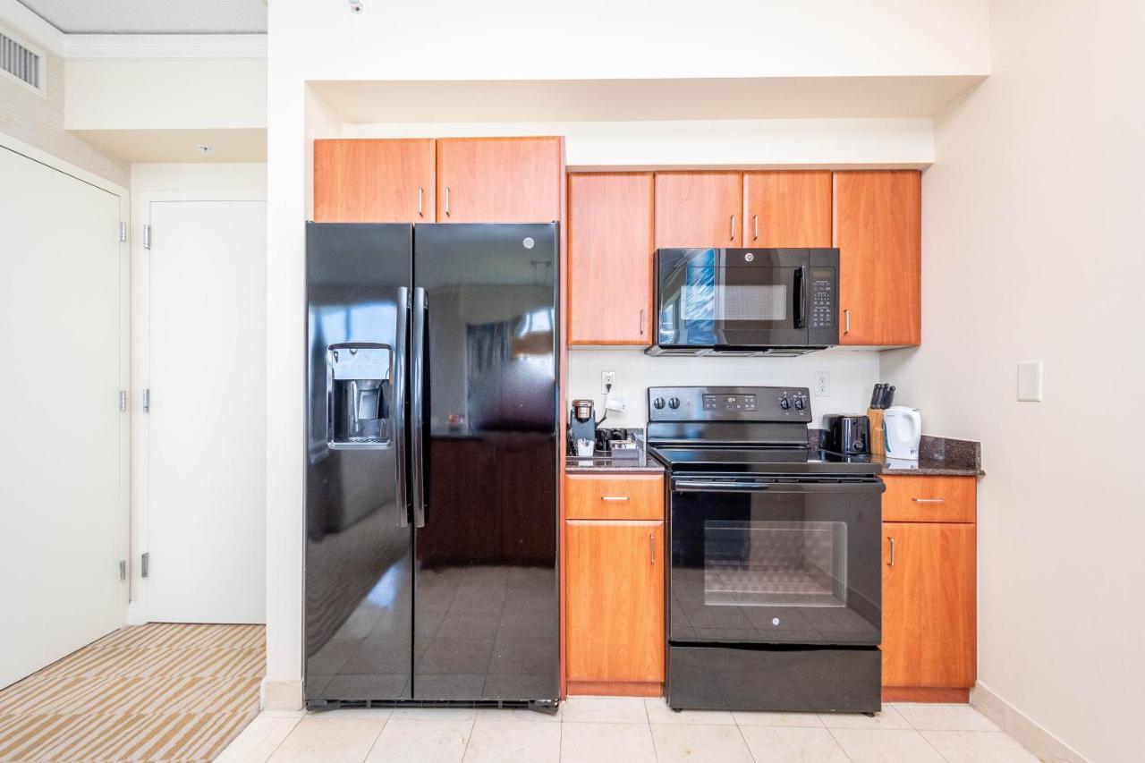 Trump Intl 2 Bedroom Apartment 1600 Sqf Ocean And Bay View Sunny Isles Beach Exterior foto